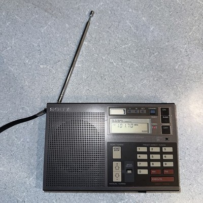 Sony ICF-7600DS World Radio Synthesized Receiver WORKS SEE VIDEO