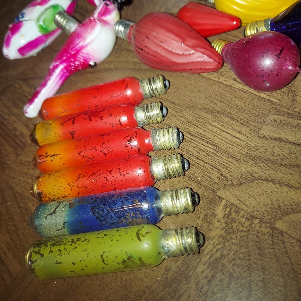 26PC Vintage Christmas Glass Light Bulb LOT Untested Santa Claus, Blimp