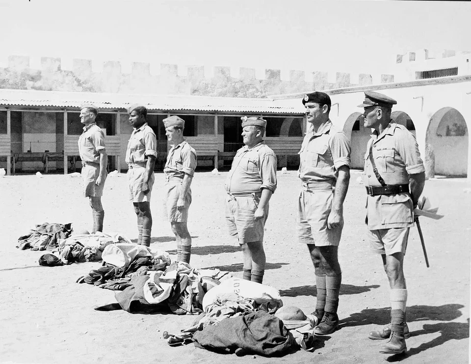 THE HILL (1965) Sean Connery, Roy Kinnear - Public Domain DVD NO CASE - Image 4 of 4