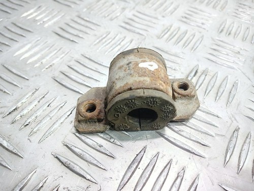 Seat Ibiza III (6L) 2005 Halterung Stabilisator vorne Diesel 55kW UST44564