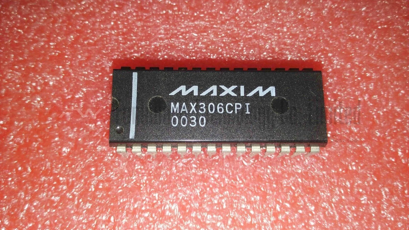 MAX306CPI Maxim MAX 306CPI DIP28 16-Channel CMOS Analog