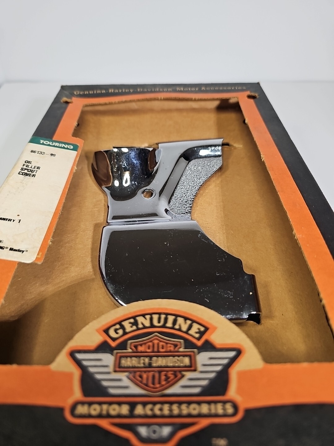 Harley-Davidson Oil Filler Spout Cover Chrome Part #66133-99 for 