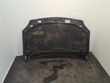 Capot Toyota AVENSIS