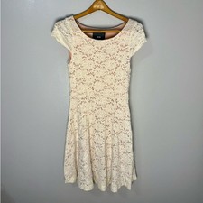 Anthropologie Maeve Dayflower Lace Dress | S