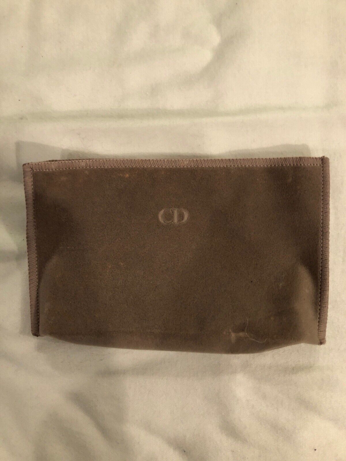 Picture 1 of 1