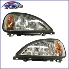 New Pair Of Headlights Headlamps (w/Bulb) For Freightliner Columbia