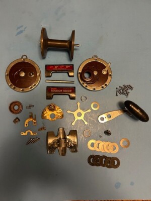 VINTAGE PENN SPECIAL SENATOR 113HLW 4/0 TROLLING FISHING REEL