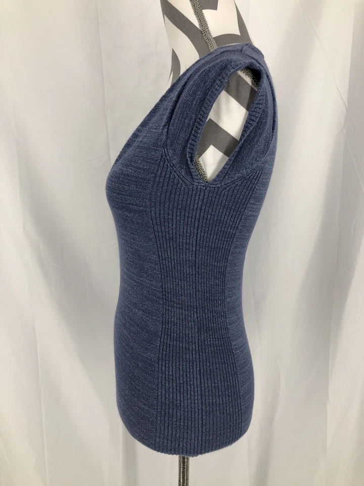 Suéter Xhilaration Azul Metálico Brillante Cuello en V Manga Gorra Pequeño Foto 3 de 4