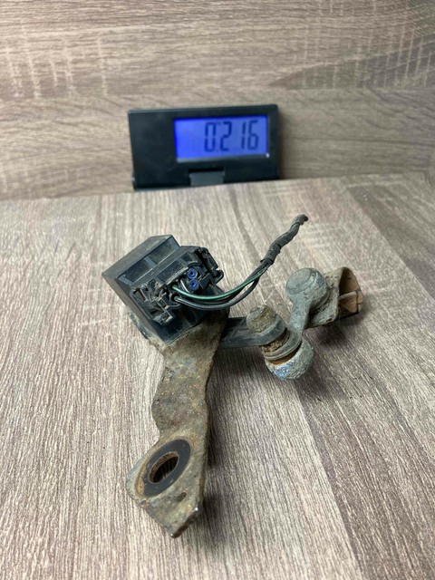 1093697 bmw передний