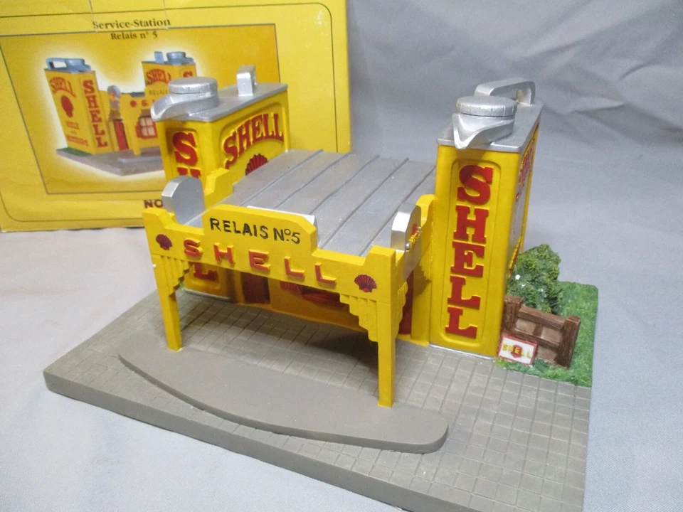 AV397 NOREV 1/43 STATION SERVICE SHELL RELAIS N°5 1998 RESINE FORME BIDON HUILE - Photo 3/4