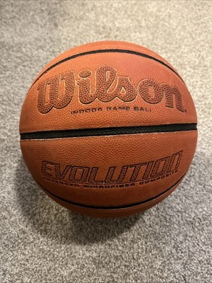 WILSON Evolution Basketball Men s Size 7 29.5 Indoor Game Ball