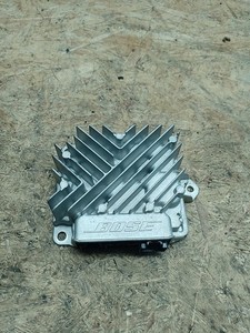 10-19 NISSAN JUKE BOSE AUDIO VERSTÄRKER ECU STEUERGERÄT 28061BF10A S15 C3