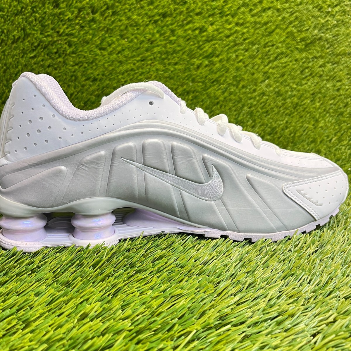 Nike Shox R4 Womens Size 10 White Silver Purple Athletic Running