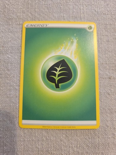 Pokemon Grass Energy 2020 Regular