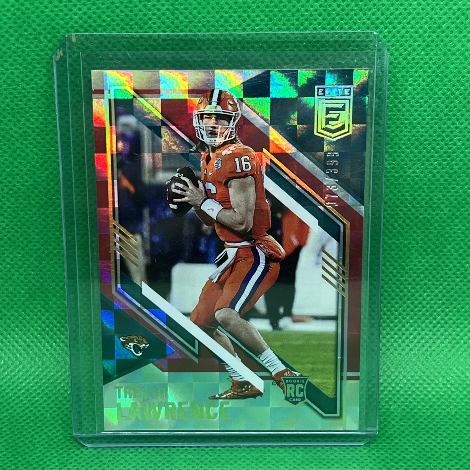 2021 Panini Donruss Elite - Rookies Trevor Lawrence #101 Red /399 (RC)