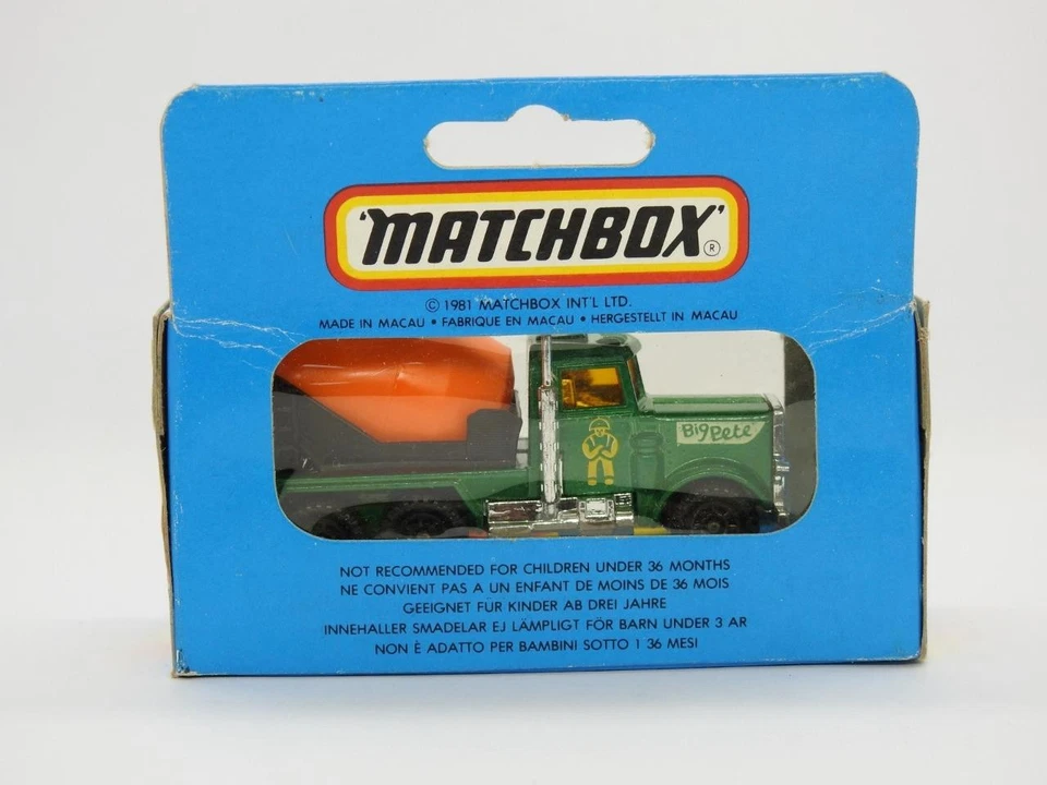 MATCHBOX MACAU 1981 MB19 CEMENT TRUCK MINT IN EXCELLENT UNOPENED M TYPE BLUE BOX - Image 3 of 4