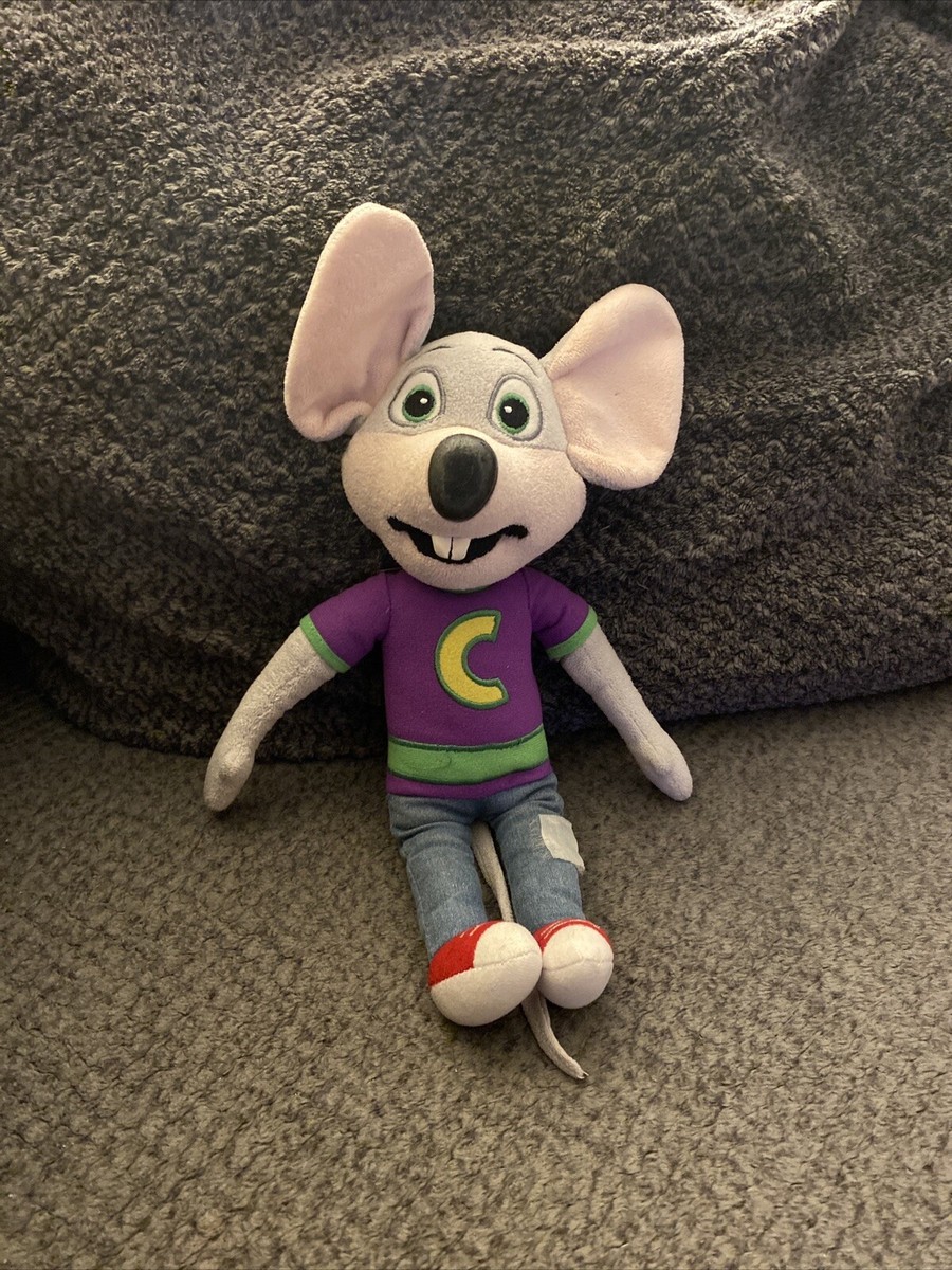 Chuck e Cheese Plush 12