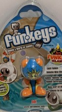 2007 Mattel Radica UB Funkeys Funkiki Island Sol Game Toy M5537