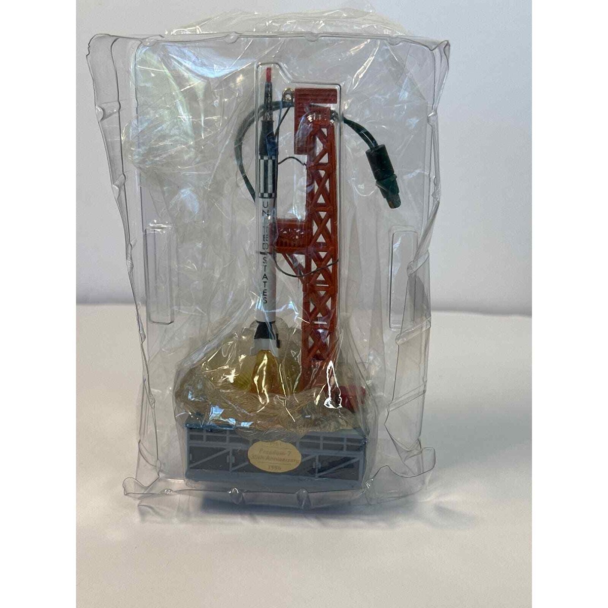 Hallmark Keepsake Freedom 7 Ornament - 1996 | eBay