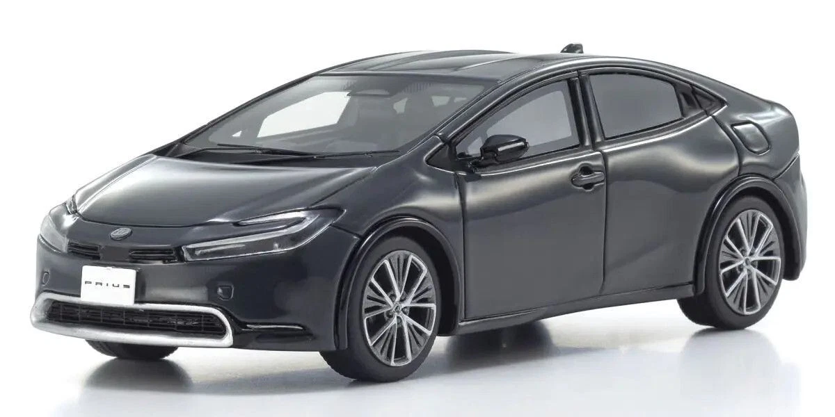 Miniature Kyosho 1/43 – Toyota Crown Hybrid Athlete G – Rose – 2012 – Réf. 03645P