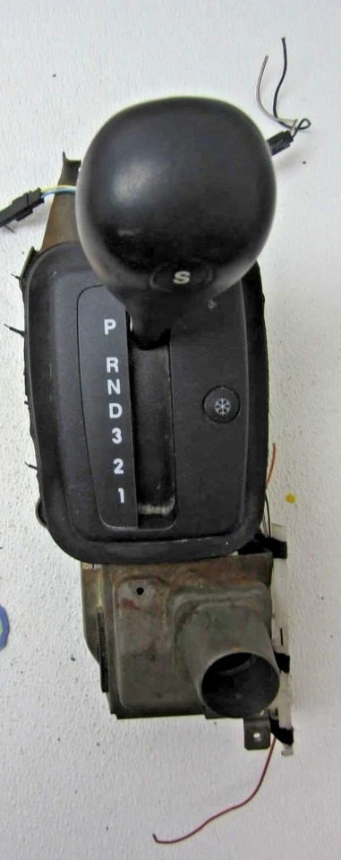 PERILLA DE MANIJA DE CAMBIO PLACA DE TRANSMISIÓN AUTOMÁTICA DE COCHE 1997 97 SAAB 900  Foto 2 de 4