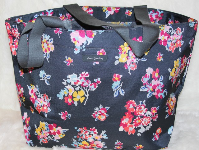 vera bradley family beach tote