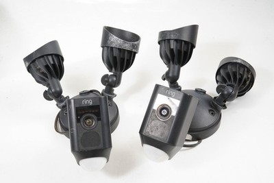 2 x Ring Floodlight Cam Outdoor Überwachungskamera 1080p WLAN Alexa Schwarz