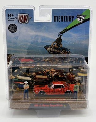 M2 Machines 1966 1/2 Mercury Cougar R-Code Diorama R11 Limited Edition 1:64