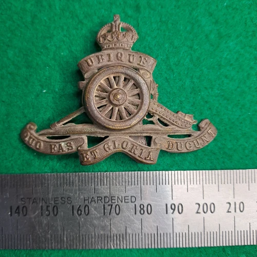 WW2 British RA Royal Artillery Cap Badge Double Wheel Original