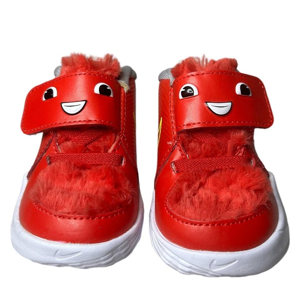Nike Team Hustle D 9 Lil TD Rojo Niño Zapatos CT4066-600 Talla 2c Nuevos Foto 3 de 4