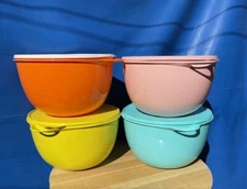 TUPPERWARE Container  59 Cup 14 liter THATSA BOWL With Seal   NEW
