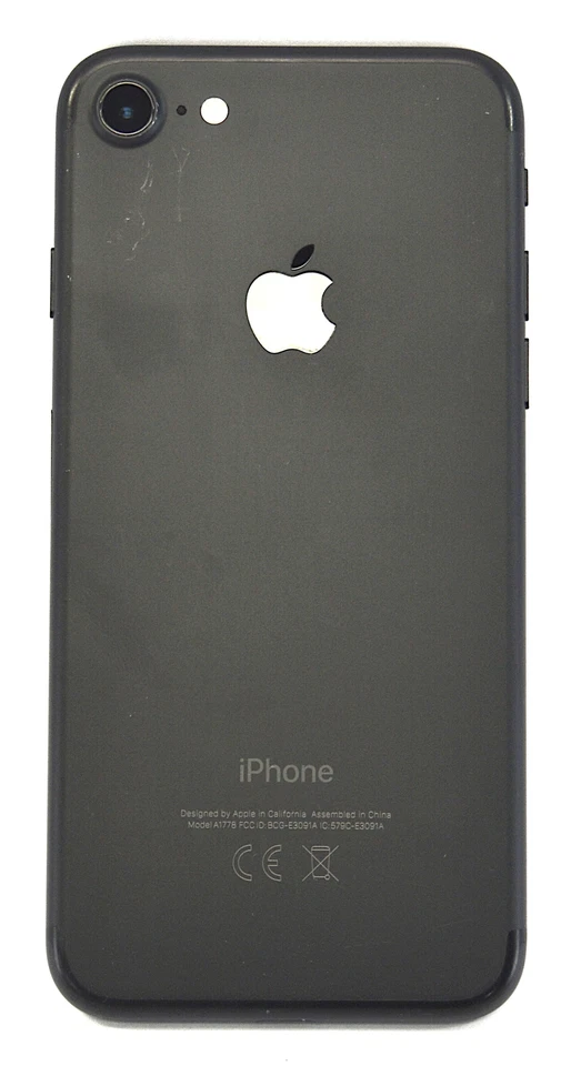 Apple iPhone 7 Smartphone, 32GB, Network Unlocked, Black, A1778 - Image 2 of 4
