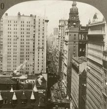 Keystone Stereoview View up Broadway, NYC, New York of 1910s Education Set #30 B