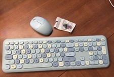 Wireless Keyboard  Mouse Combo, Colorful Ergonomic Full Size Retro Low-Noise