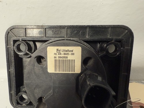 OEM Original Freightliner Littelfuse Cut Off Switch A06-88420-000 7520 - Picture 4 of 4