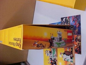 LEGOLAND 6081 KINGS MOUNTAIN FORTRESS COMPLETE WITH BOX VERY NICE 1990