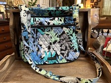 Vera Bradley Camouflage Bags & Handbags for Women for sale  display picture 3