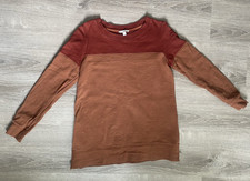 L.L. Bean Signature Red Colorblock Crewneck Split Hem Sweatshirt Women  s Size S
