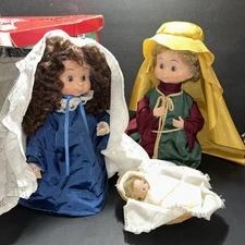 1993 Vintage Christmas Santa's Best Animated Nativity Figurines set No Music