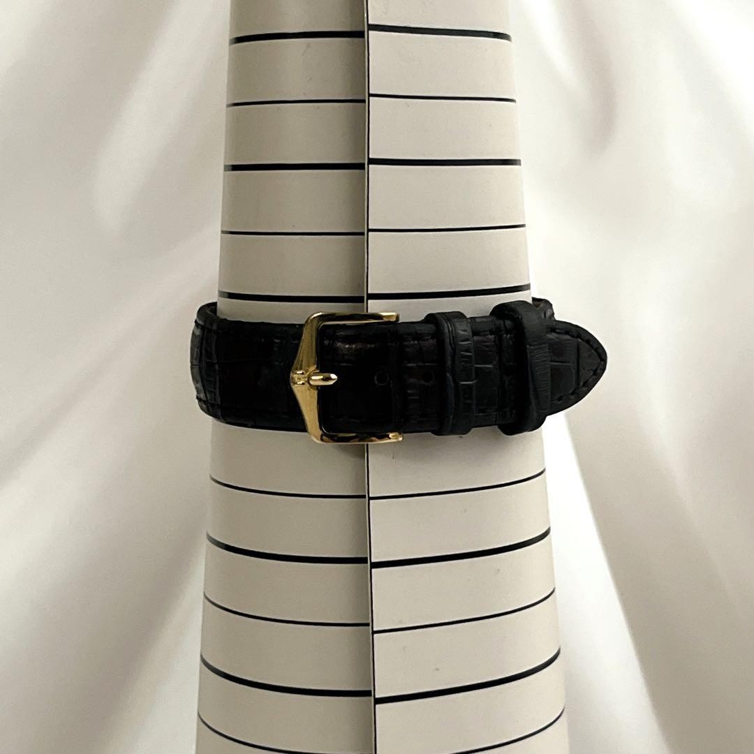 Working Item Old Gucci Watch Rectangular Square W… - image 13