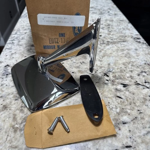 NOS 80-89 Ford Bronco F-100 F-250 F-350 LH Door Side View Mirror #E0TZ-17682-E