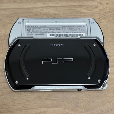 PSP GO BK ブラック　Sony PSP-N1000 Sony PSP Go PlayStation Portable Go Piano Black PSP-N1000 Console