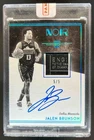 2018-19 Noir Jalen Brunson Rookie Patch Auto Black and White Laundry Tags RC #/5