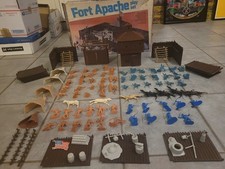 Marx Fort Apache, 4202 near complete. With original box EXTRA'S