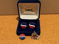 Lotto spille da bavero logo Pepsi Cola gemelli strega e pepsi vintage Halloween