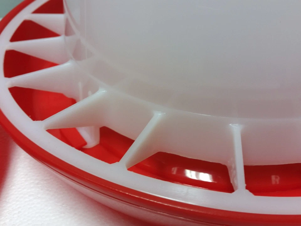 Futterspender für Geflügel 3 KG Plus Stülptränke 3 Ltr. NEU: ANTIBAKTERIELL - Bild 2 von 4