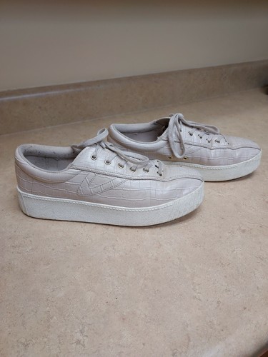 tretorn bold platform sneaker