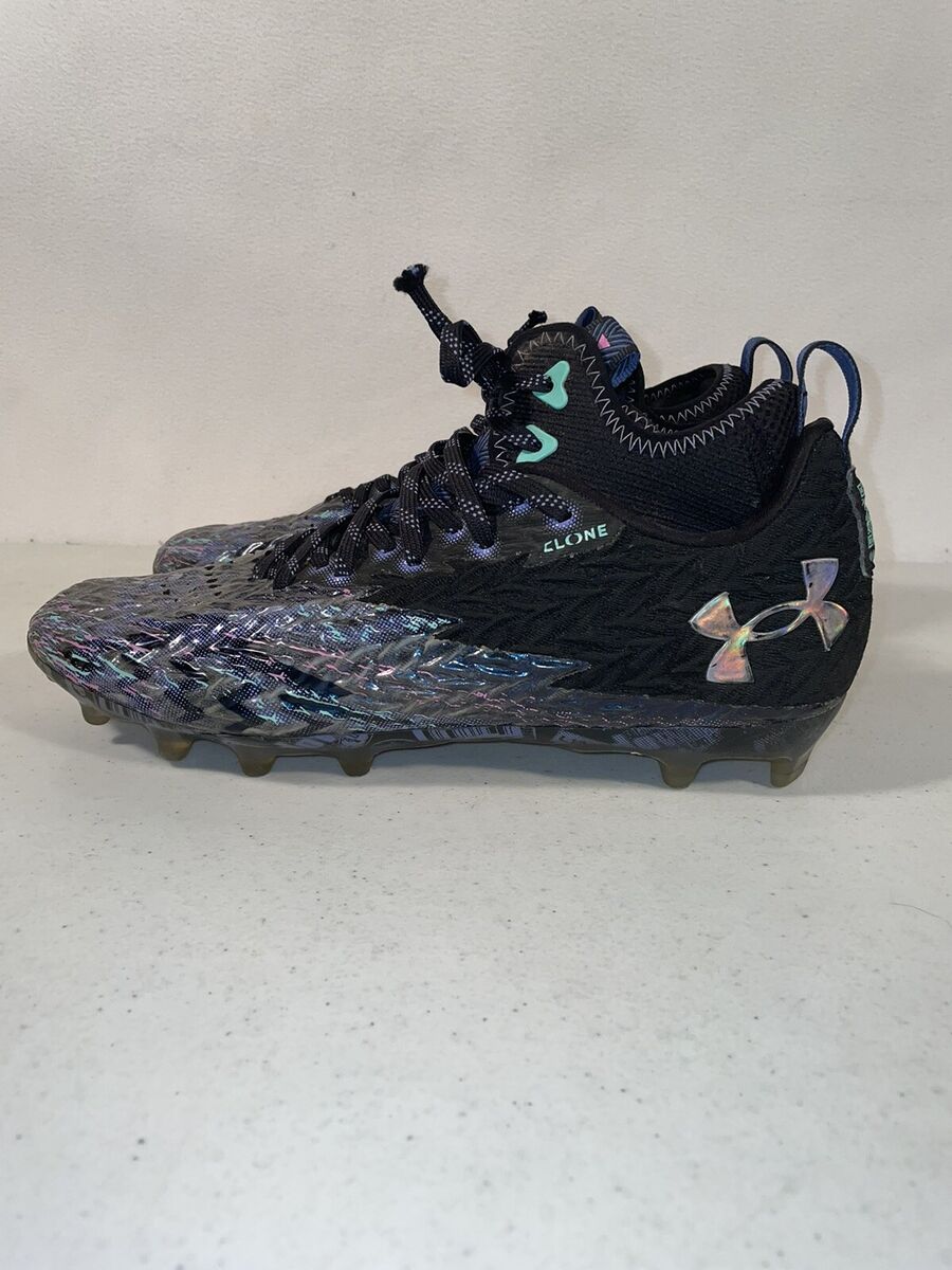 Under Armour Spotlight Clone 3.0 MC World Tour, Football Under Armour Spotlight Clone 3.0 MC World Tour, Football