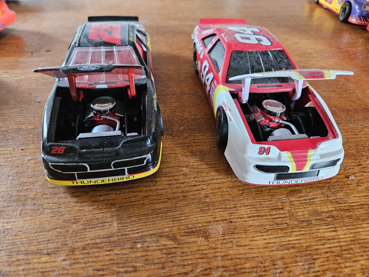 Action 1/24 Diecast Lot Of 10 Nascar Toy Cars/banks, Dale