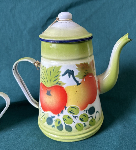 Vintage 1960s Enamelware Graniteware with Fruit Motif Coffee/Tea Pot & Mug - Bild 9 von 20